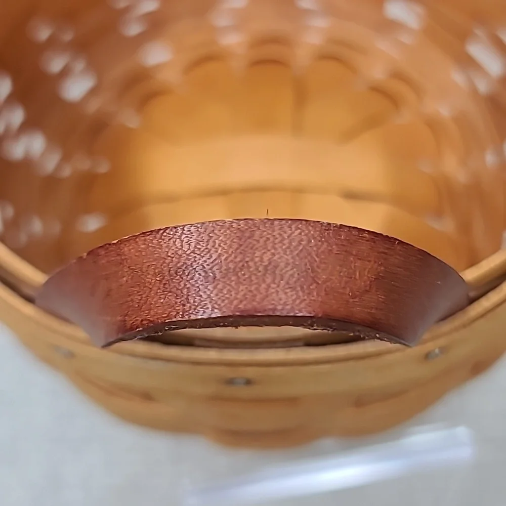 Longaberger Vintage 1999 Classic Button Basket 15407 with Divided 3-Way Insert